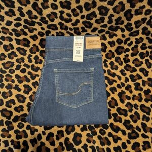 Levi Strauss Shaping Pull-On Super Skinny Jean